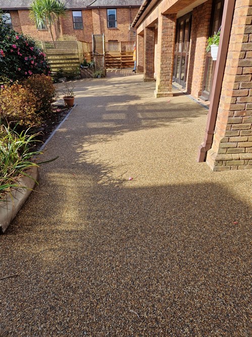 Resin bound laid at Kenwyn care home, Truro 2